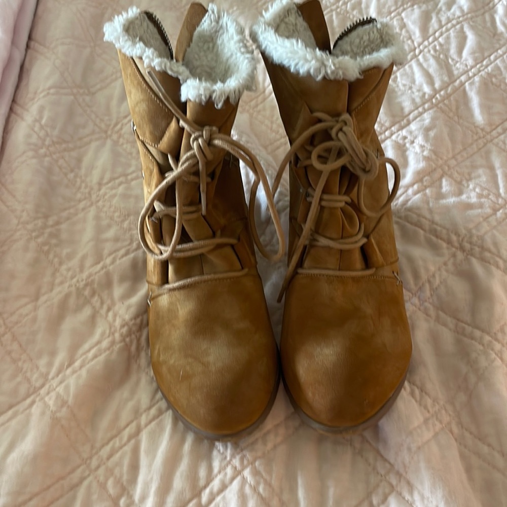Boot heels